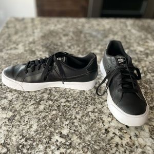 Nike court Royale tennis shoes